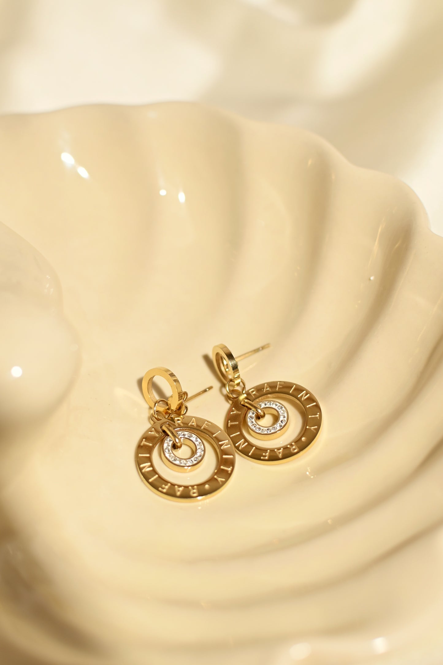 CY. EARRING SET