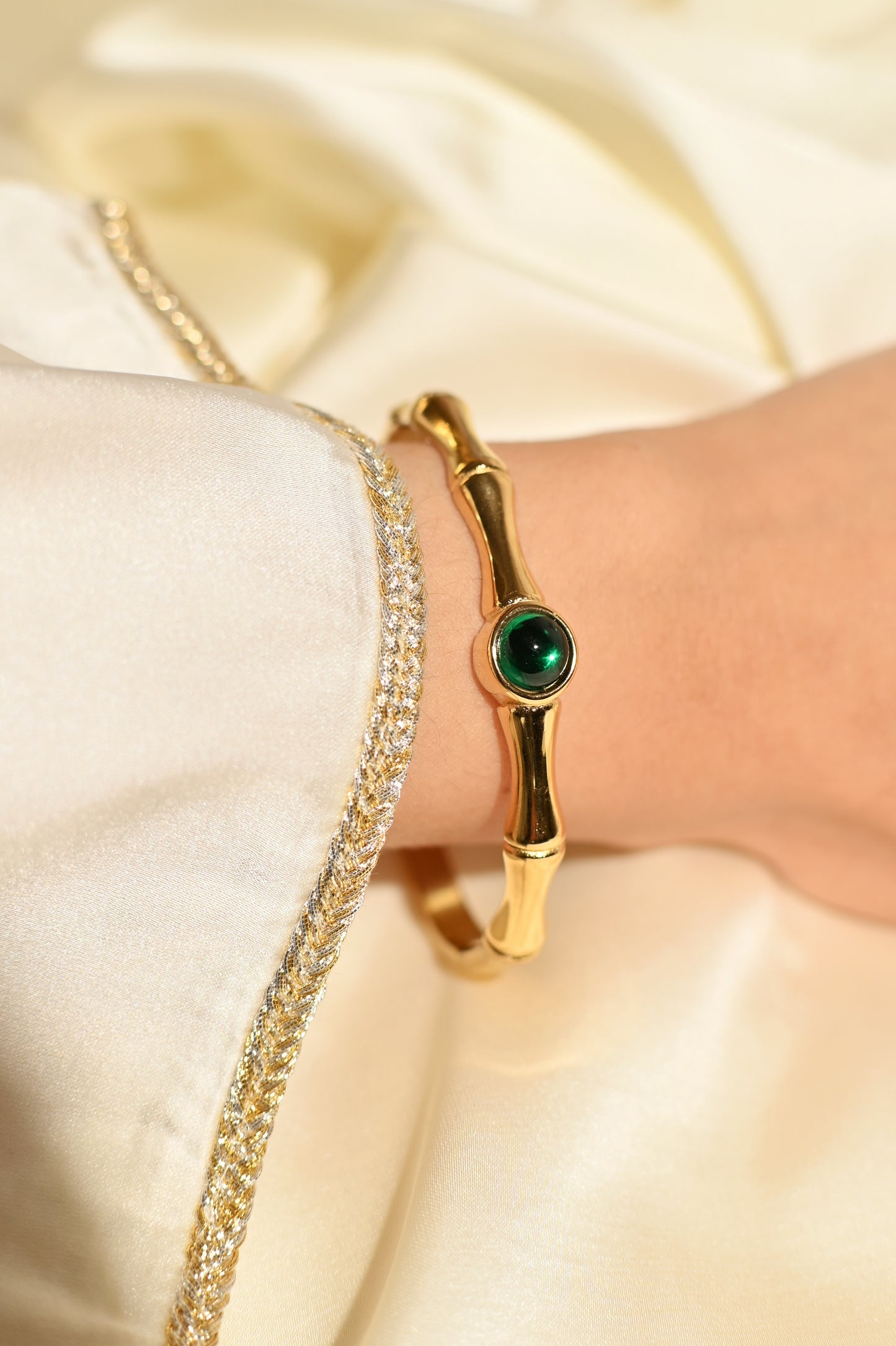 GREEN STONE BAMBOO Bangle