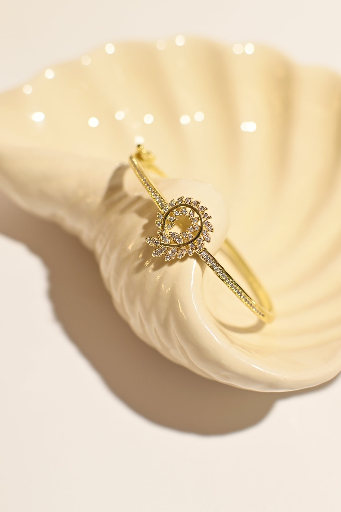 LAMA Bangle