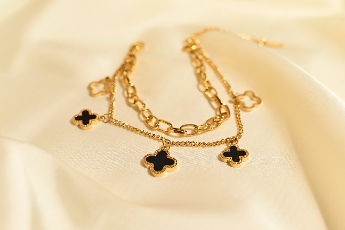 CLOVER DOUBLE CHAIN BLACK BRACELET