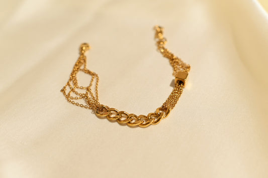 MULTIPLE CHAIN BRACELET