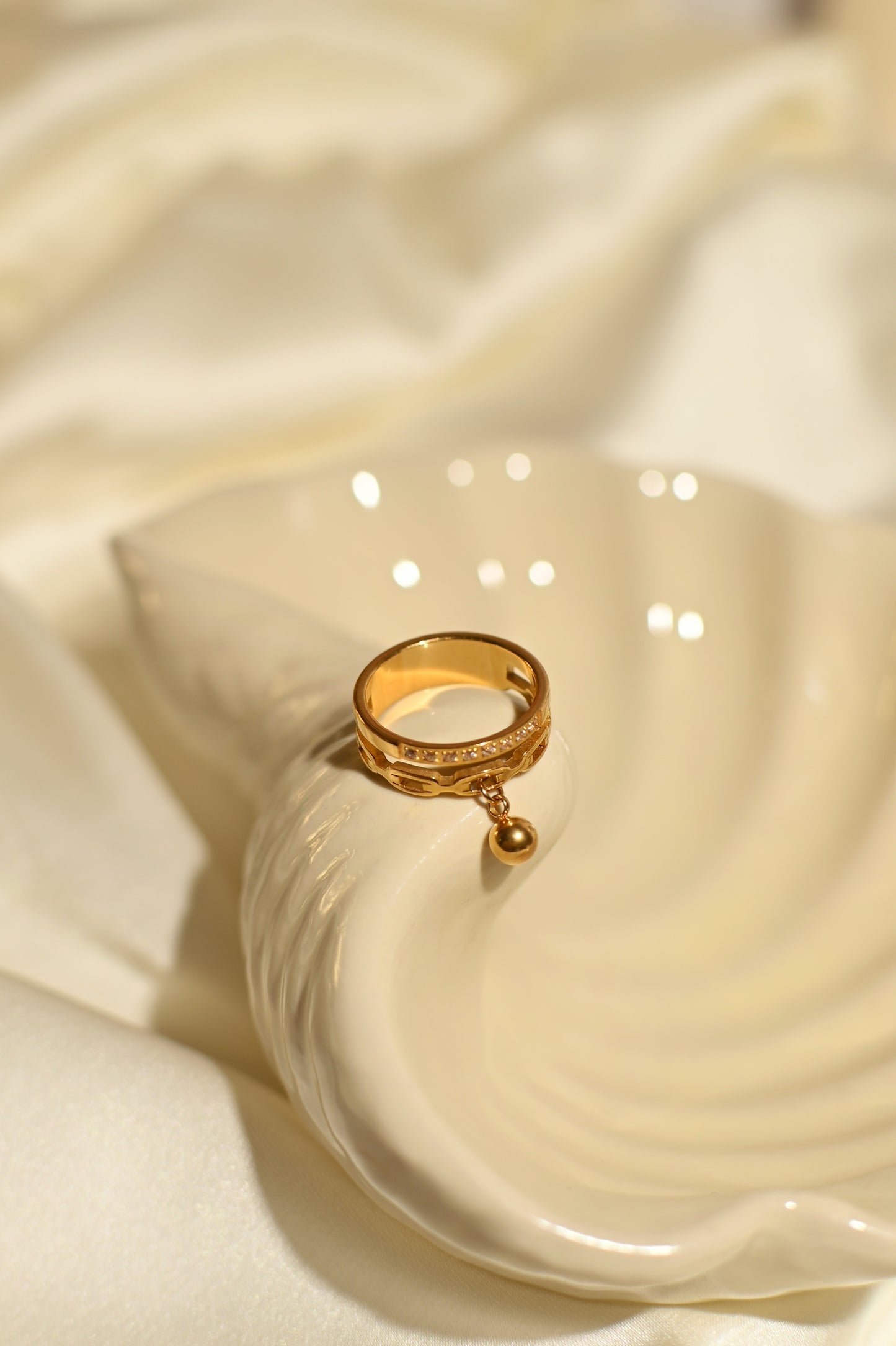 TIFANY MEMENTO RING