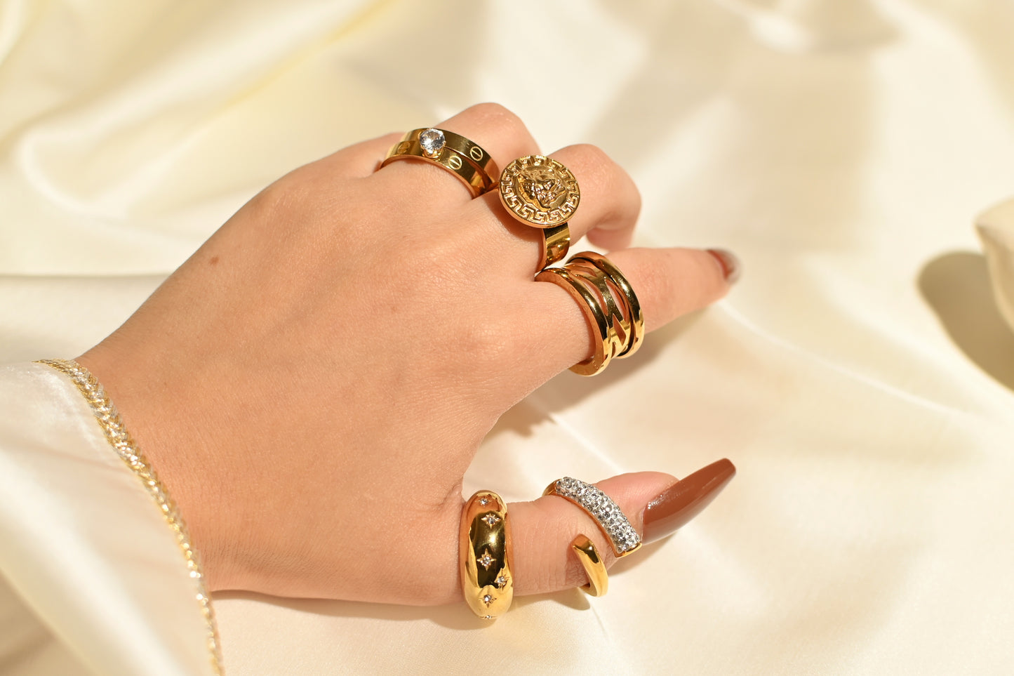 DOME RING