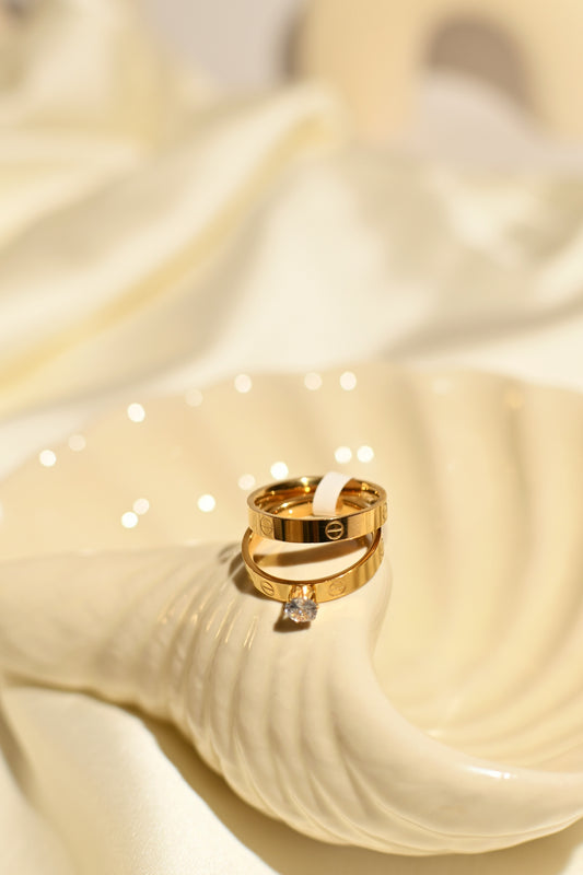 LOVE SOLITAIRE RING