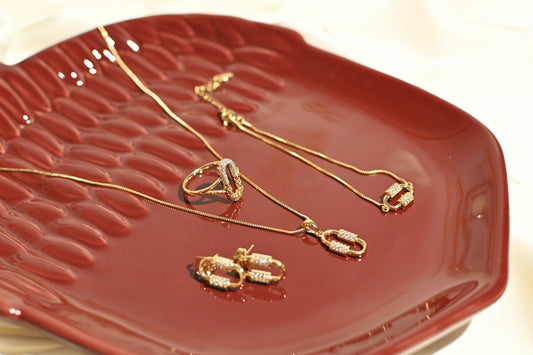AMIA SET (4 Piece Necklace, Bracelet, Earring and Ring Set)